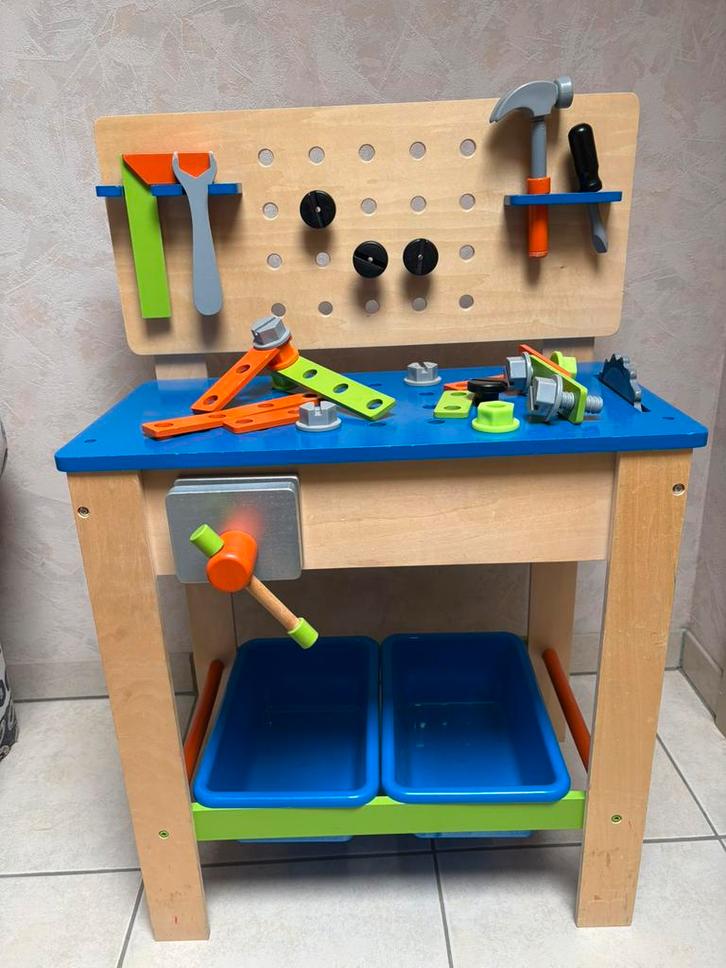 Houten werkbank met atributen, Kinderen en Baby's, Speelgoed | Speeltafels, Gebruikt, Ophalen