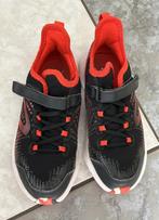 Decathlon trainers maar 34, Kinderen en Baby's, Kinderkleding | Schoenen en Sokken, Jongen of Meisje, Schoenen, Decathlon, Ophalen of Verzenden