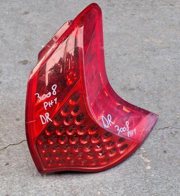 Feux arriere DROIT PEUGEOT 3008 PH1 2010 feu optique phare beschikbaar voor biedingen