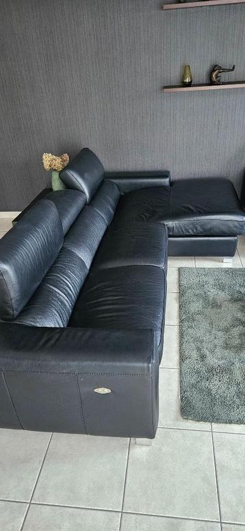 Lederen 3-zit hoekbank (met lounge & elektrische relax) beschikbaar voor biedingen