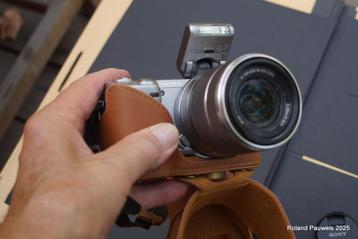Sony Nex 5 n, Enlèvement ou Envoi, 4 à 7 fois, Compact, Comme neuf