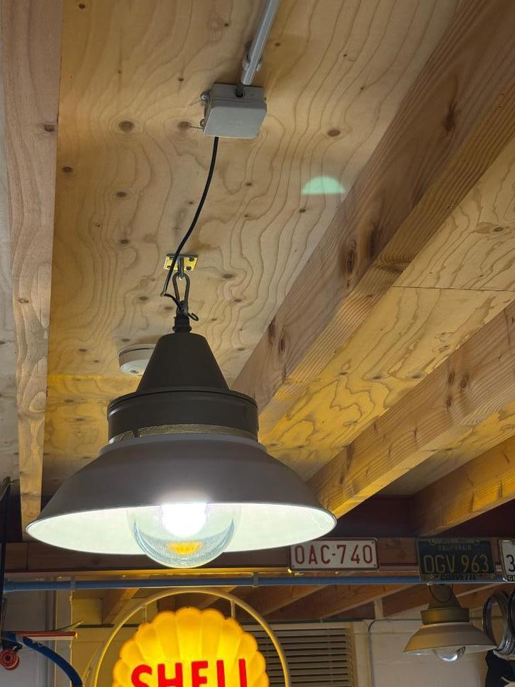 Zware Industriële Hanglampen (9stuks), Huis en Inrichting, Lampen | Hanglampen, Gebruikt, Minder dan 50 cm, Glas, Metaal, Ophalen