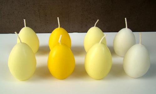 10 ei-vormige SPAAS kaarsen, geel en wit  -  Pasen, Diversen, Pasen, Zo goed als nieuw, Ophalen of Verzenden
