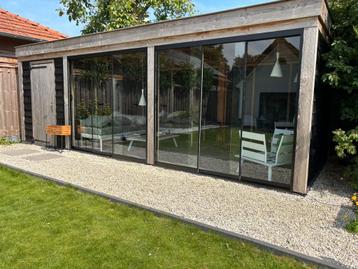 Glazen schuifwanden Glazenschuifwanden Glazenwand beschikbaar voor biedingen