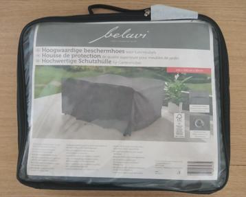 Beschermhoes voor tuinmeubels beschikbaar voor biedingen