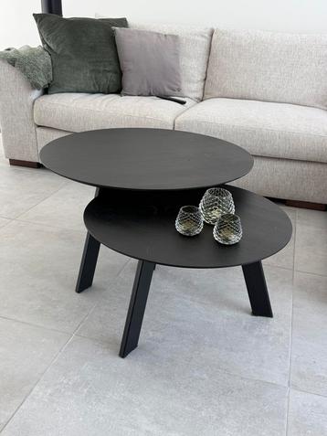 Ronde salontafels - 2 stuks beschikbaar voor biedingen