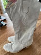 Laarzen maat 37, Kleding | Dames, Schoenen, Hoge laarzen, Beige, Ophalen of Verzenden, Gedragen