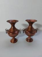 Set 2 koperen vazen / decoratie, Antiek en Kunst, Ophalen