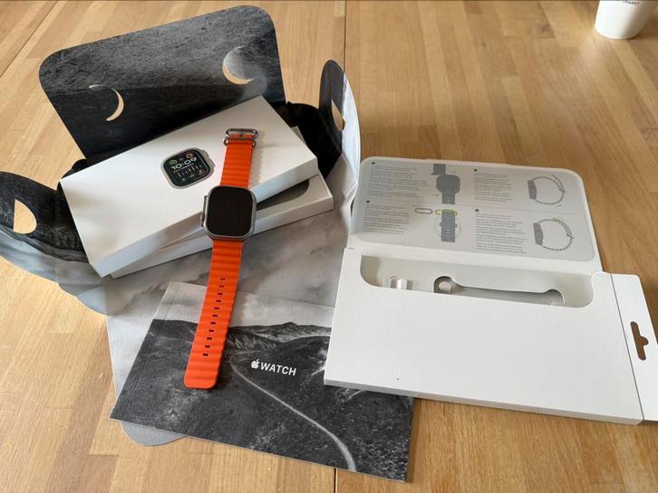 Apple Watch Ultra 2, Telecommunicatie, Wearable-accessoires, Zo goed als nieuw, Bandje, Ophalen