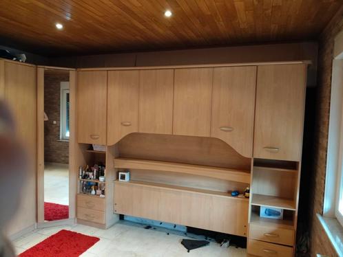 Kleerkast en bedkast, Huis en Inrichting, Slaapkamer | Complete slaapkamers, Zo goed als nieuw, Ophalen