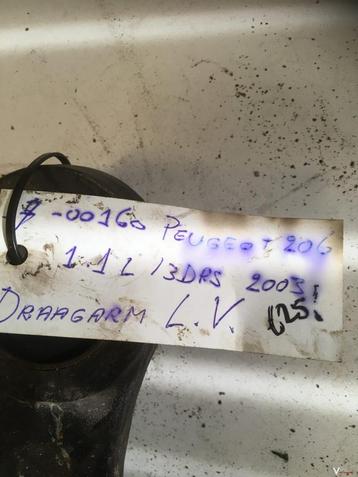 Peugeot 206 1.1 3drs 2003 draagarm linksvoor beschikbaar voor biedingen