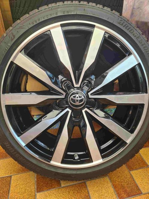 originele set winterbanden + velg  Toyota, Auto-onderdelen, Banden en Velgen, Banden en Velgen, Winterbanden, 18 inch, 225 mm