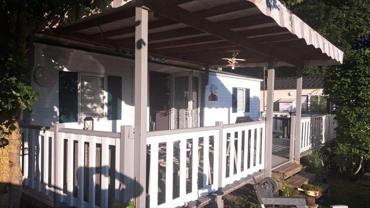 Stacaravan ruilen van 9m bij 4m uit 2005 Huisvestingsmogelij, Caravans en Kamperen, Stacaravans, Ophalen of Verzenden