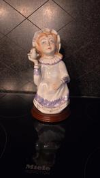 Porselein beeldje, Ophalen, Zo goed als nieuw, Mens