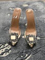 Escarpins élégants en cristal doré — presque neufs, Enlèvement ou Envoi, Autres couleurs, Chaussures à haut talons, Comme neuf