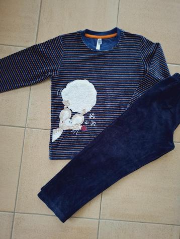 woody pyjama 6 jaar disponible aux enchères