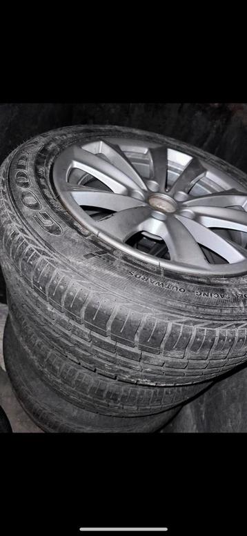 Bmw banden goodyear beschikbaar voor biedingen