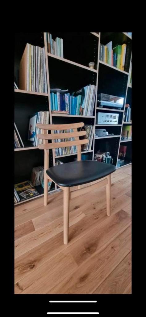Deense designstoel J48 van FDB Møbler door Poul M. Volther, Huis en Inrichting, Stoelen, Nieuw, Leer, Ophalen