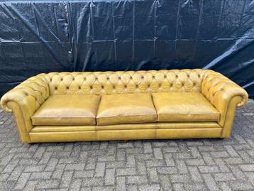 XL Chesterfield 4 zit zetel mosterd GRATIS GELEVERD 