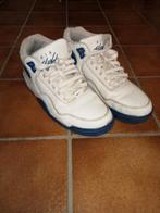 Nike AIR FLIGHT, Sport en Fitness, Ophalen, Gebruikt, Schoenen