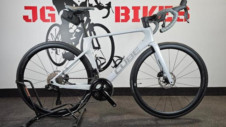 racefiets cube agree C62 one disc di2 (2025), Hobby en Vrije tijd, Overige Hobby en Vrije tijd, Zo goed als nieuw, Ophalen