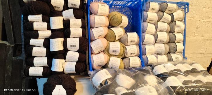 Laines Du Nord Soffio Cashmere., Hobby en Vrije tijd, Breien en Haken, Nieuw, Ophalen