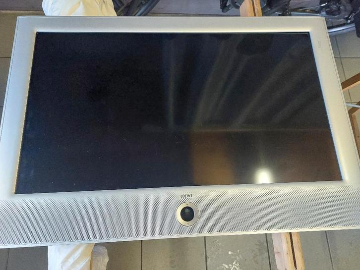 Loewe Xelos 32, TV, Hi-fi & Vidéo, Télévisions, Neuf, LCD, 80 à 100 cm, Full HD (1080p), Autres marques, 100 Hz, Smart TV, Enlèvement