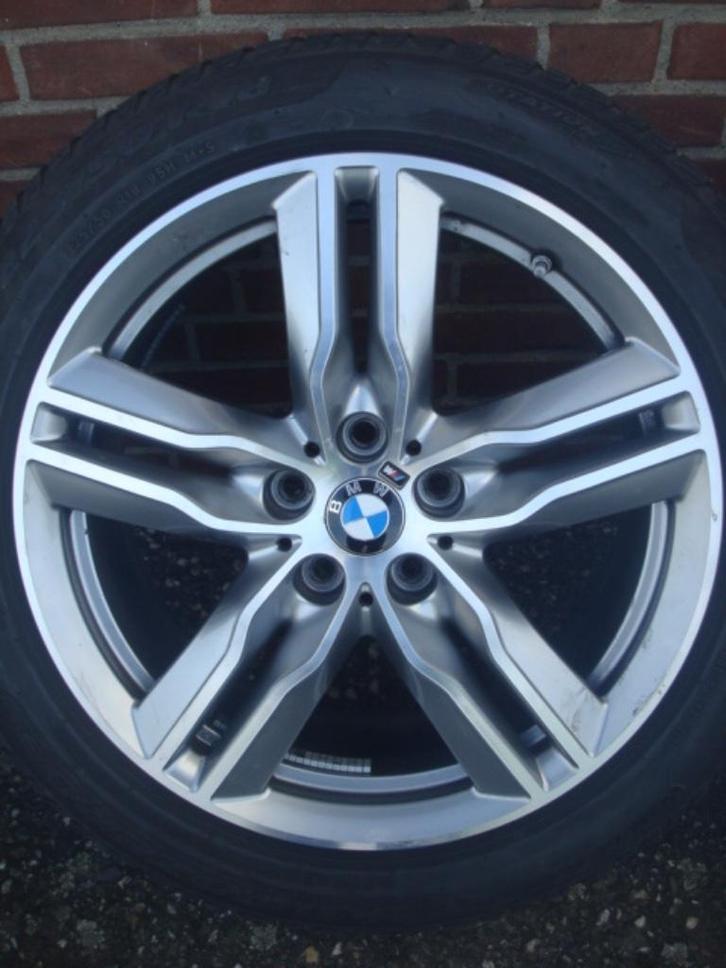 18 Originele BMW Styling M570 X1 F48 X2 F39 Steek 5x112, Auto-onderdelen, Banden en Velgen, Band(en), Winterbanden, 18 inch, 225 mm