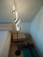 design staande lamp, Comme neuf, Enlèvement, 100 à 150 cm, Métal