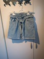 short jeans fille 12ans, Comme neuf, Fille, Enlèvement ou Envoi