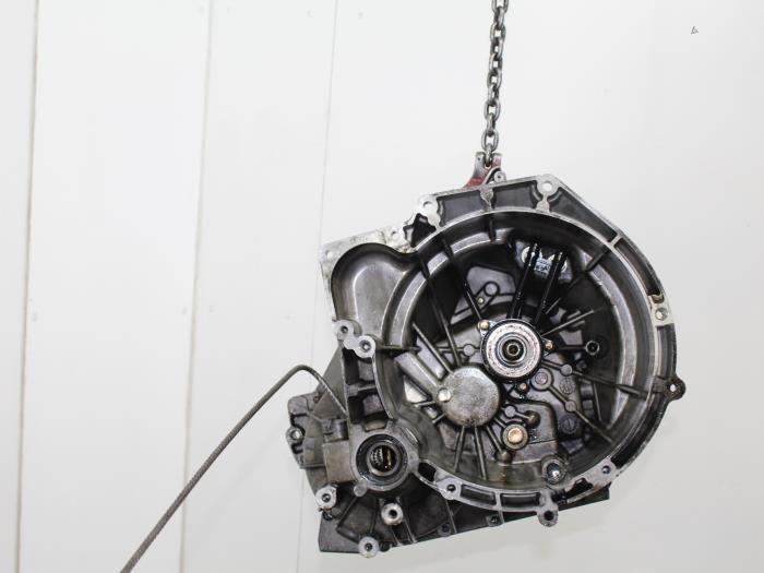 Versnellingsbak Ford Fiesta bakcode 2N1R7002EB, Autos : Pièces & Accessoires, Transmission & Accessoires, Ford, Mazda, Utilisé