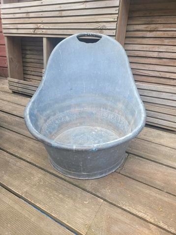 Rare ancienne baignoire galvanisée  beschikbaar voor biedingen