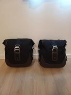 Zadeltassen Kawasaki Z900rs, Motoren, Accessoires | Koffers en Tassen, Ophalen, Zo goed als nieuw