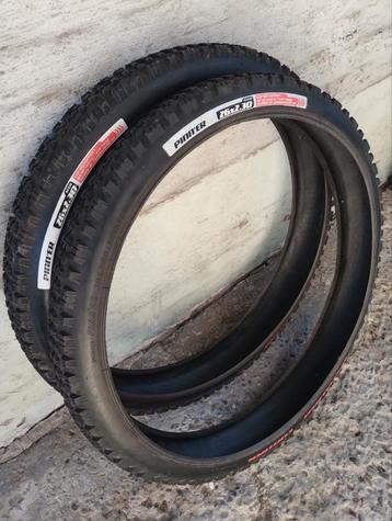 2 off-road fietsbanden....26 x 2.30...nieuw...0478028005 beschikbaar voor biedingen