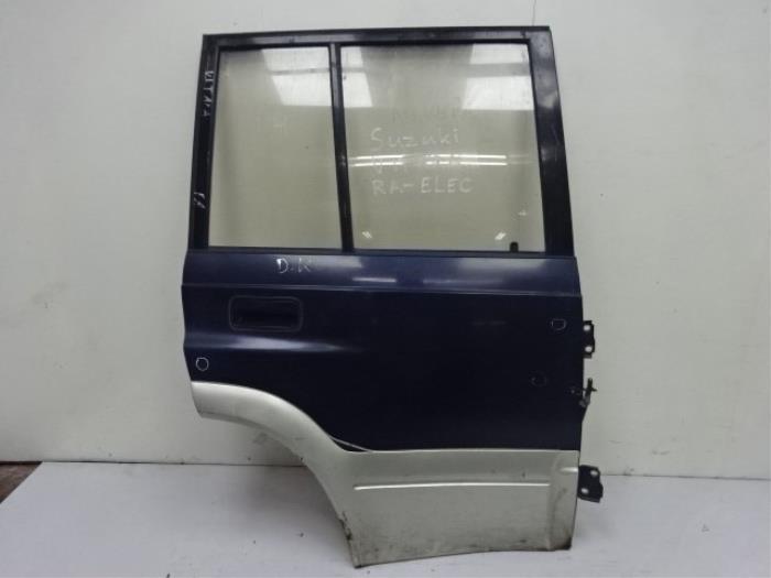 Portière 4portes arrière droite d'un Suzuki Vitara, Autos : Pièces & Accessoires, Carrosserie & Tôlerie, Porte, Suzuki, Utilisé