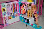 Barbie garderobe, Kinderen en Baby's, Speelgoed | Poppen, Ophalen, Gebruikt, Barbie