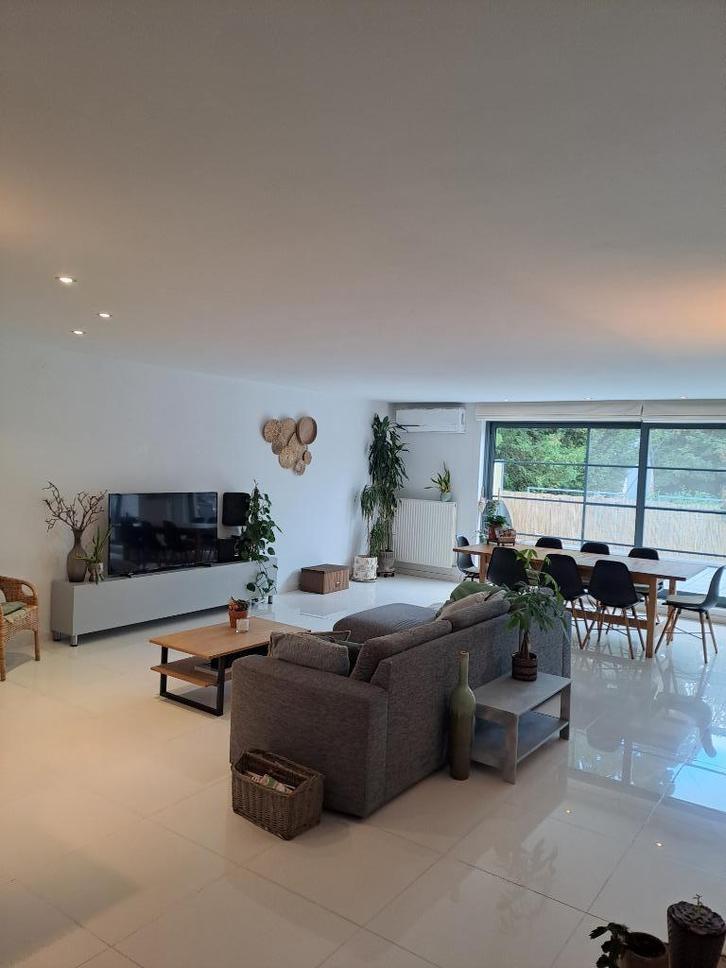 Lichtrijk en ruim appartement te huur – hartje Kortessem, Immo, Appartementen en Studio's te huur, Hasselt, 50 m² of meer