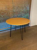 Ronde eettafel op metalen zwarte poten, Huis en Inrichting, Tafels | Eettafels, Ophalen, Rond, Zo goed als nieuw, Vier personen