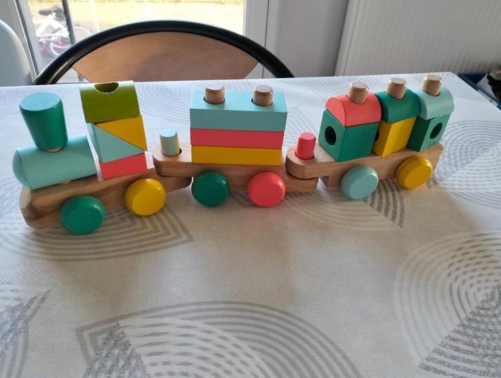 Set houten blokken met ander houten speelgoed, Enfants & Bébés, Jouets | Jouets en bois, Enlèvement