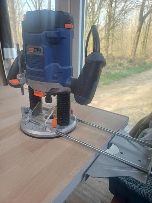 Défonceuse Dexter + coffret fraise, Doe-het-zelf en Bouw, Gereedschap | Freesmachines, Zo goed als nieuw, Ophalen
