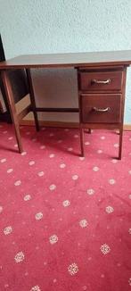 Vintage houten bureau met 2 lades., Huis en Inrichting, Ophalen, Gebruikt, Bureau