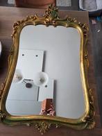 Vergulde spiegel, Enlèvement