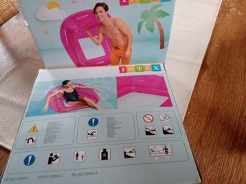 Intex opblaasbare zetel voor in zwembad 2stuks samen 14€ beschikbaar voor biedingen