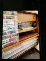 Tourne disque et radio vintage