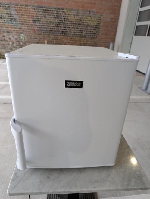 Zanussi minivriezer, Zakelijke goederen, Horeca | Keukenapparatuur, Koelen en Vriezen, Gebruikt, Ophalen