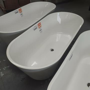 BODEMPRIJS, Ruim en Modern Glan Wit Ligbad, 170cm, Teika  beschikbaar voor biedingen