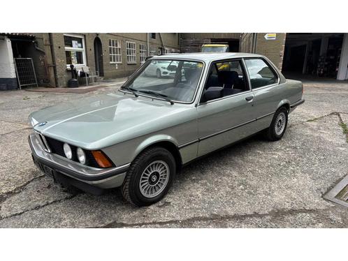 1983 BMW 316 Oldtimer, Auto's, BMW, Bedrijf, Overige modellen, Overige brandstoffen, Berline, Handgeschakeld, Gebruikt