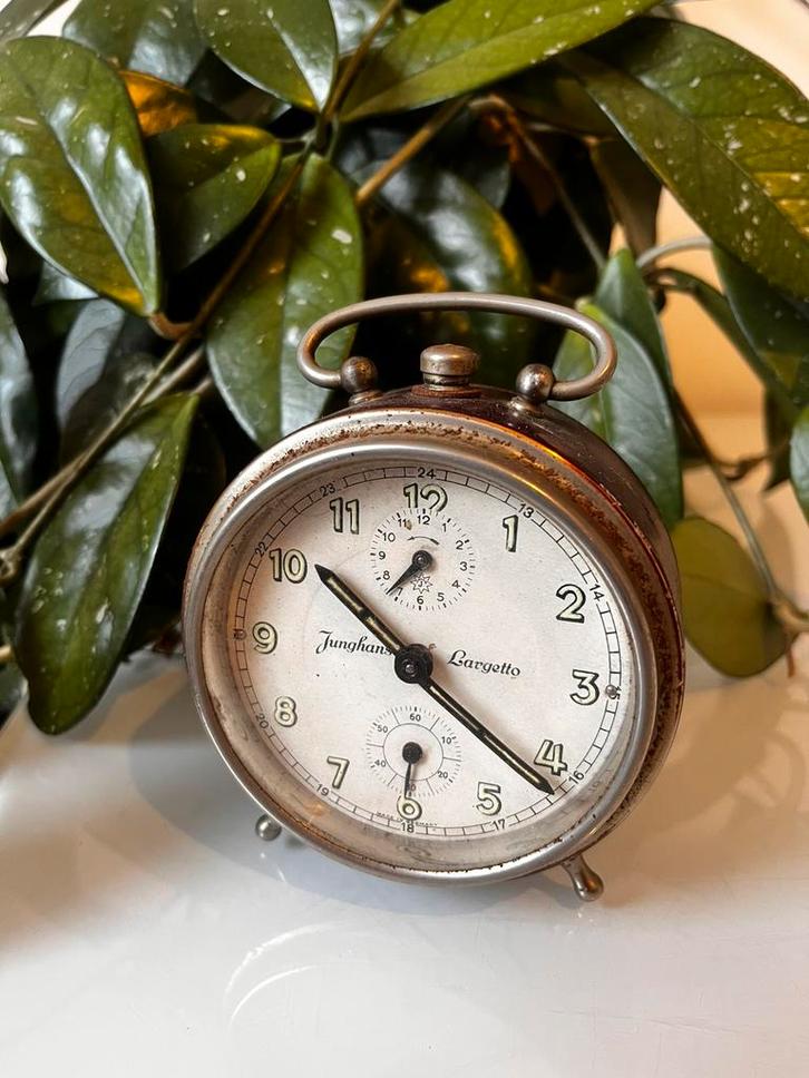 Vintage Junghans wekker Bordeaux, Antiek en Kunst, Antiek | Klokken, Ophalen of Verzenden