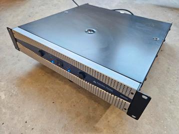 Australian Monitor IS600 300W stereo-eindversterker beschikbaar voor biedingen