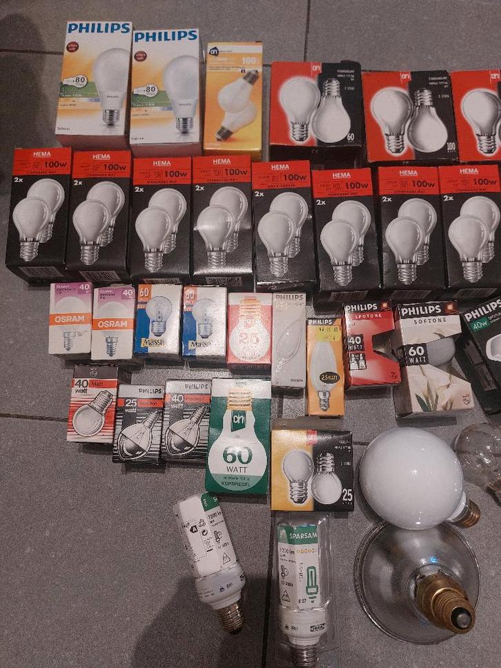 Gloeilampen       µ1a, Maison & Meubles, Lampes | Lampes en vrac, Enlèvement ou Envoi
